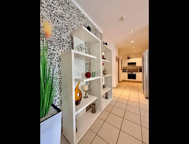 2 BEDROOM PROPERTY TO RENT IN SANDHURST